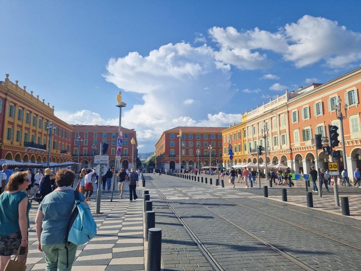 Le Michelangelo - Place Massena